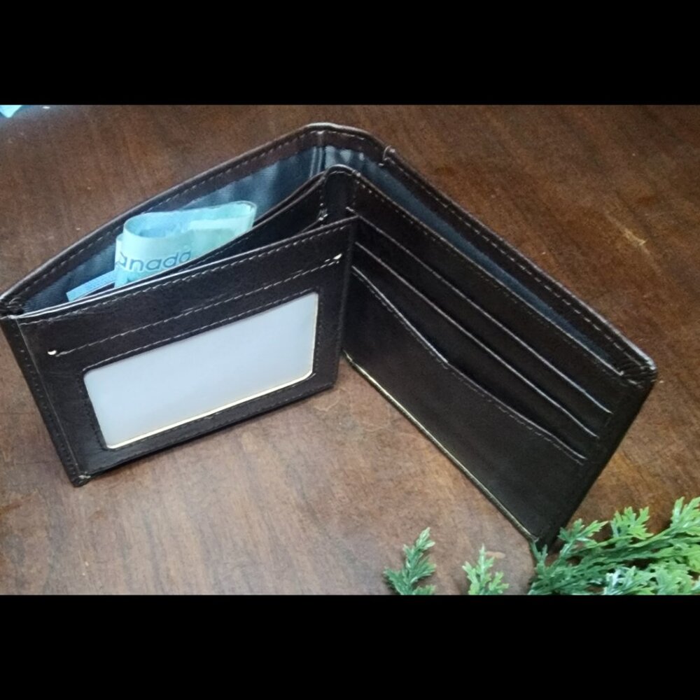 Elegant Black Leather Card Holder